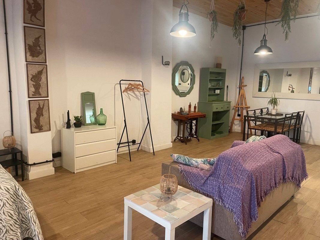Loft de lloguer a Carrer de Sant Rafael, Centro Histórico