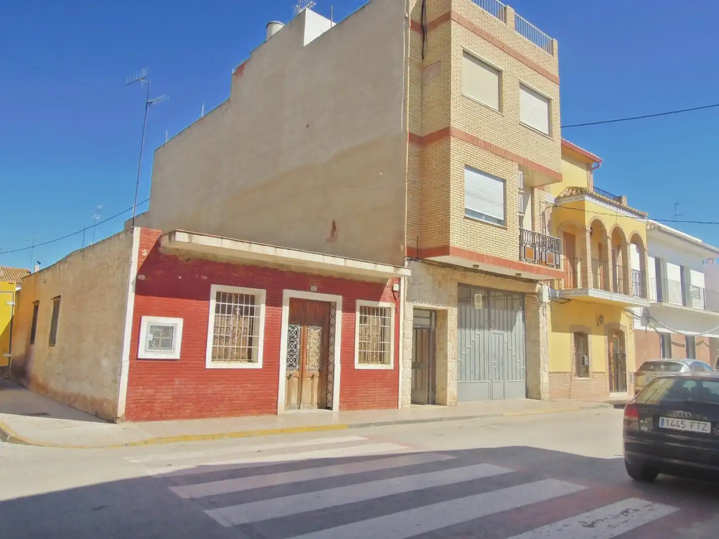 Vista exterior de Casa o chalet en venta en Rafelbuñol / Rafelbunyol con Aire acondicionado, Calefacción y Terraza