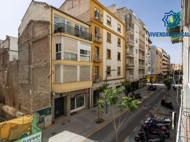 Pis amb balcó en venda a Ronda