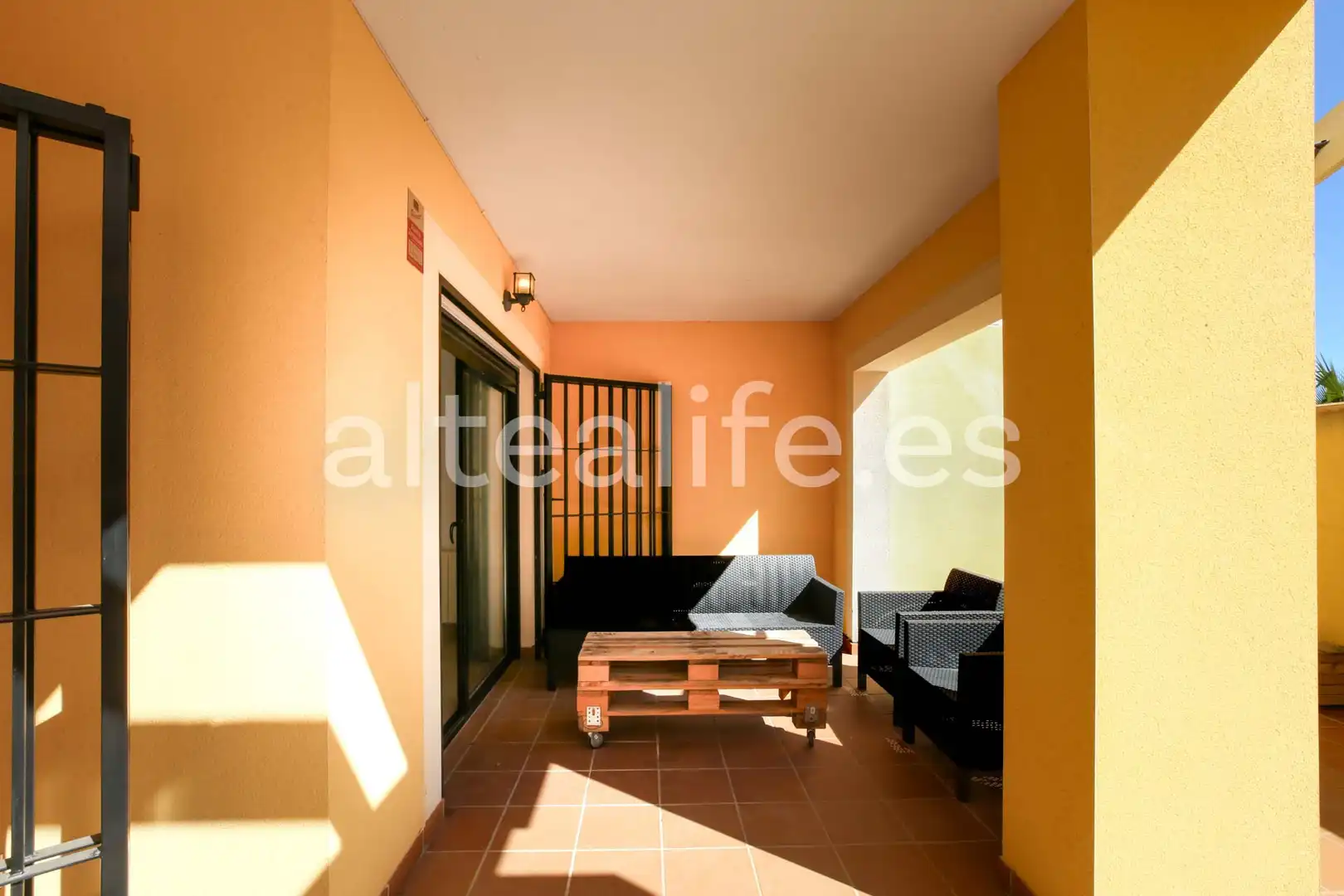 Apartamento de alquiler en L'Alfàs del Pi con Aire acondicionado, Terraza y Trastero