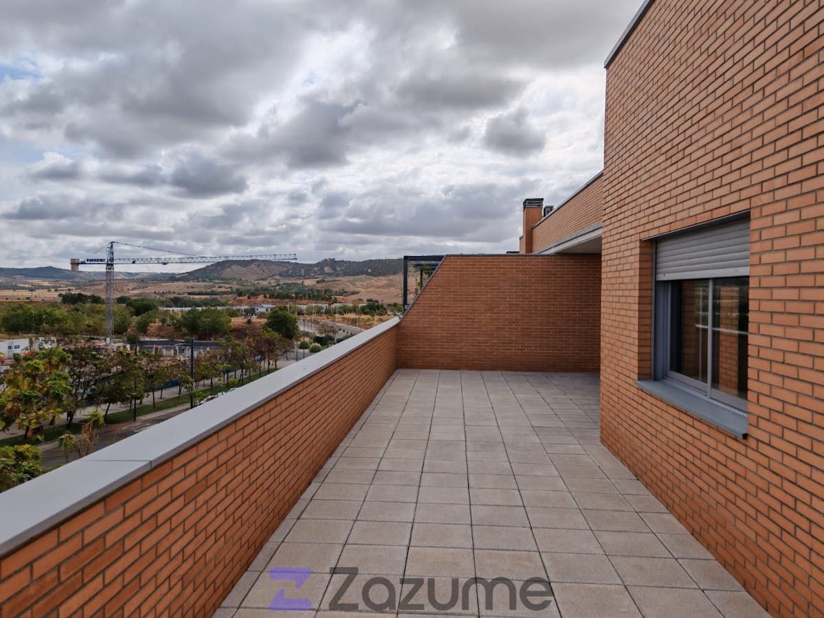 Terraza de Piso de alquiler en Villalbilla con Aire acondicionado, Calefacción y Parquet