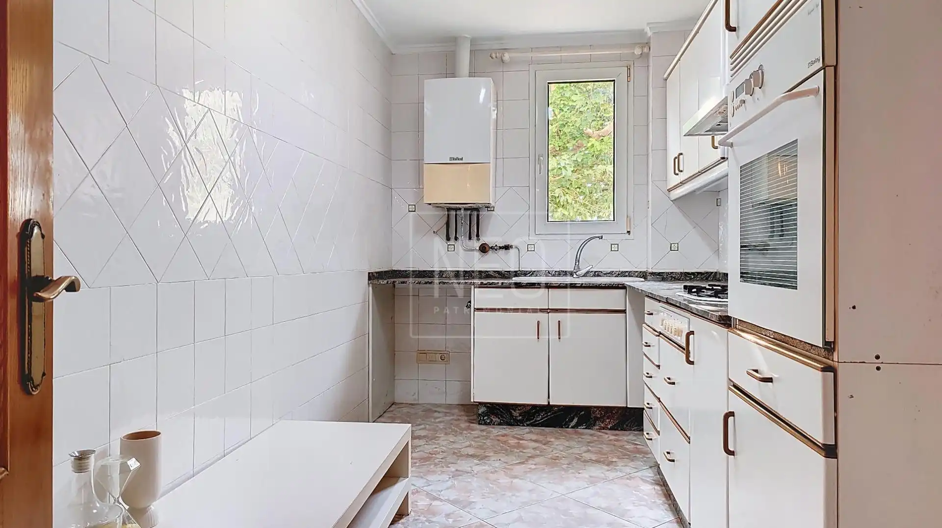 Cocina de Planta baja en venta en Valencia con Jardín privado y Piscina comunitaria