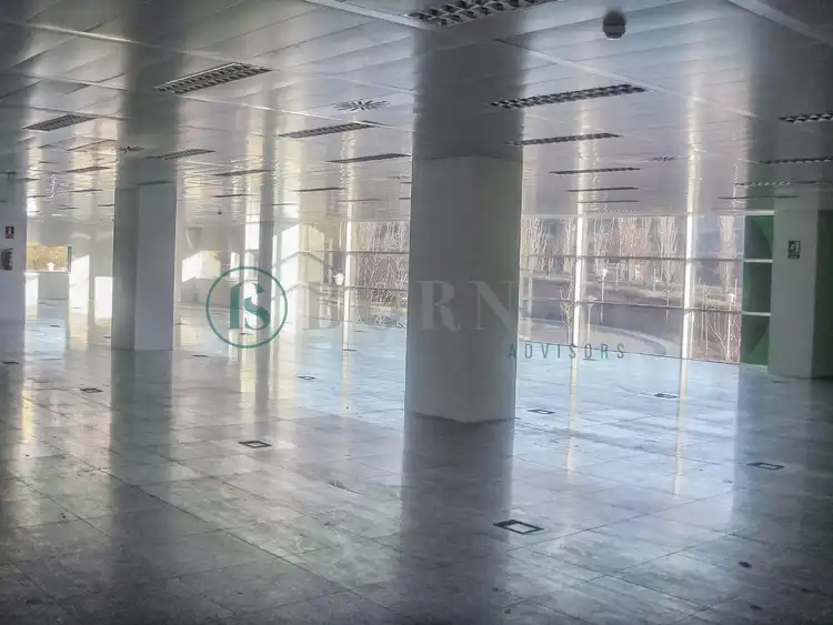 Oficina de lloguer en La Moraleja