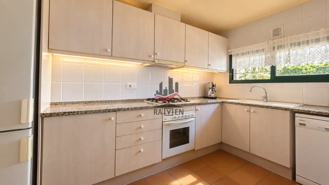 Villa con giardino in vendita a Navata, imagen 18