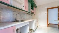 Kitchen of Flat for sale in Cistérniga