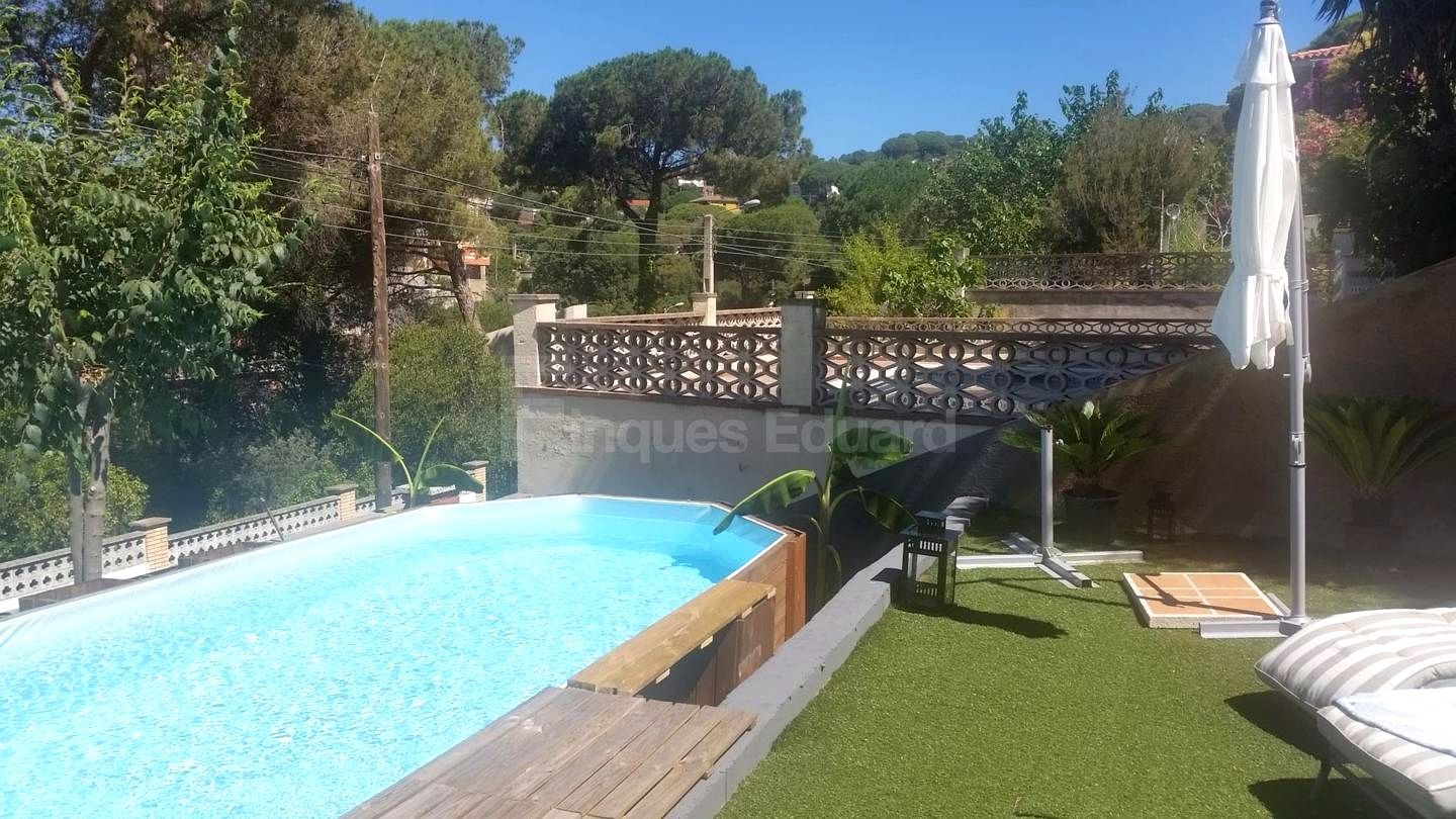 Swimming pool of House or chalet for sale in Dosrius  with Heating, Private garden and Terrace