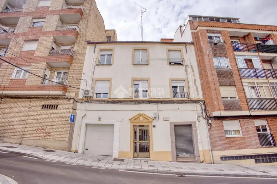 Vista exterior de Pis en venda en Salamanca
