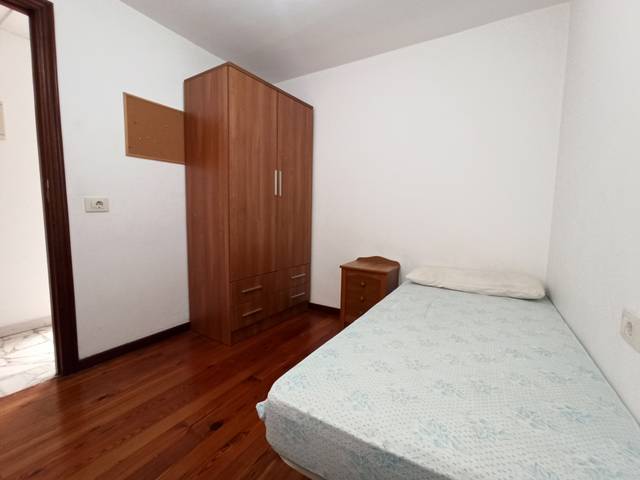 Piso en Alquiler en Rúa do Pombal en Casco Histórico