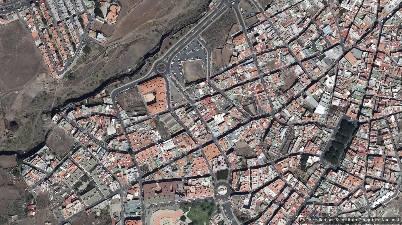 Vista exterior de Piso en venta en San Gregorio