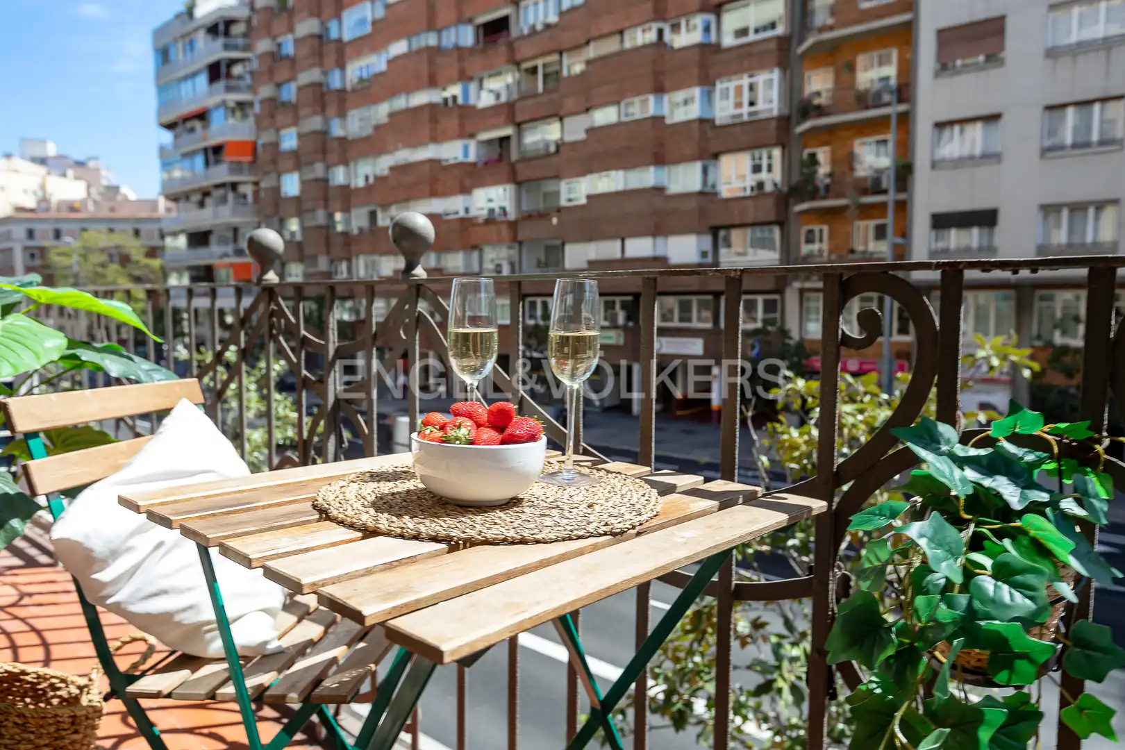 Vista exterior de Piso en venta en Barcelona con Aire acondicionado, Calefacción y Balcón