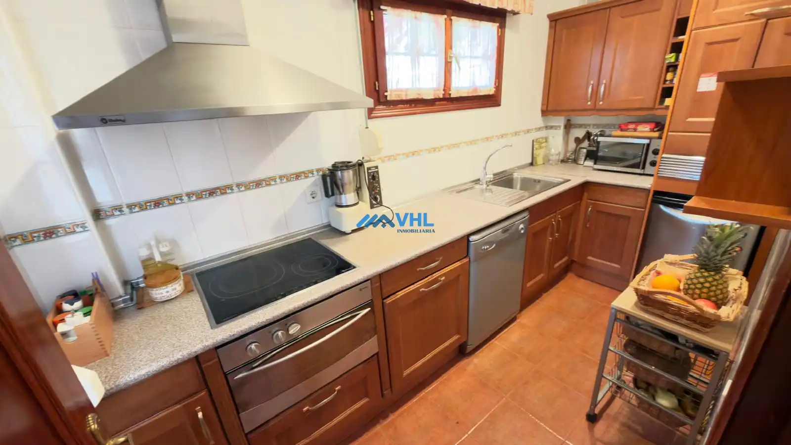 Kitchen of Houses for sale in Castro-Urdiales  with Heating, Private garden and Balcony