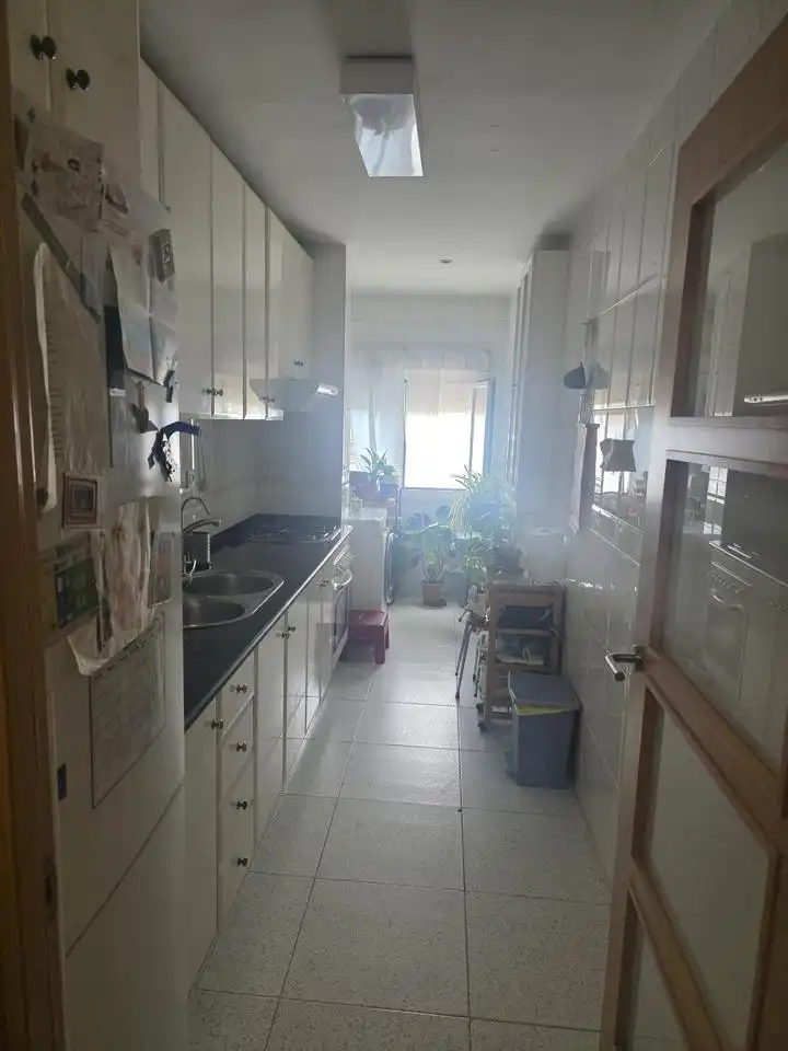 Piso con ascensor en venta en calle dels Comtes d'Urgell, imagen 4
