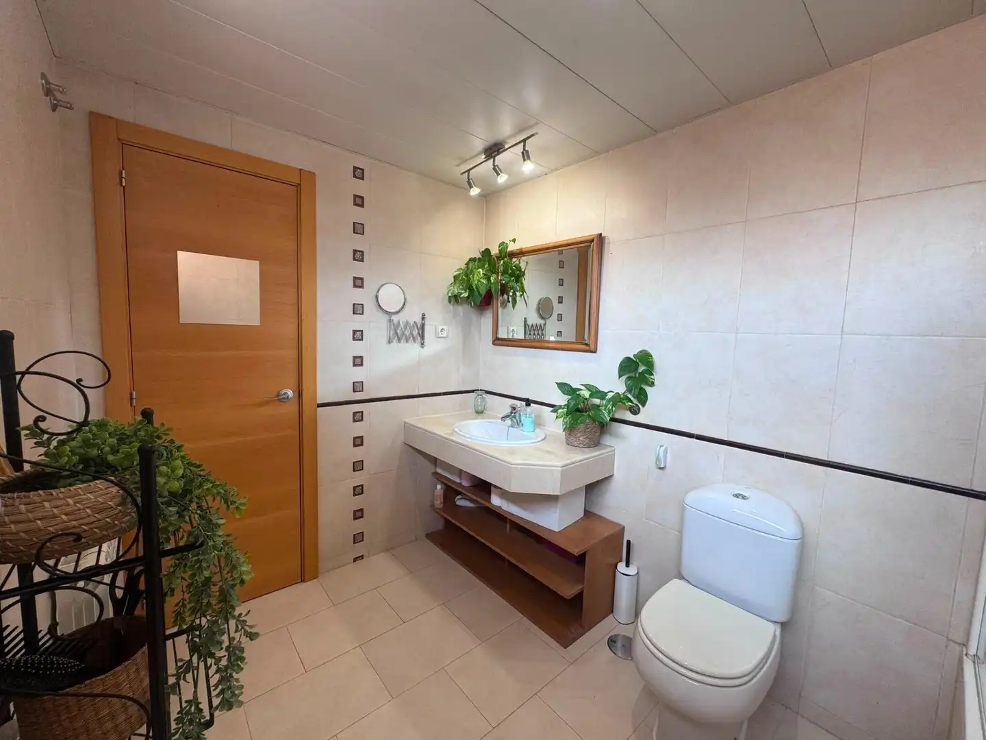 Baño de Casa adosada en venta en Yebes con Calefacción, Balcón y Piscina comunitaria