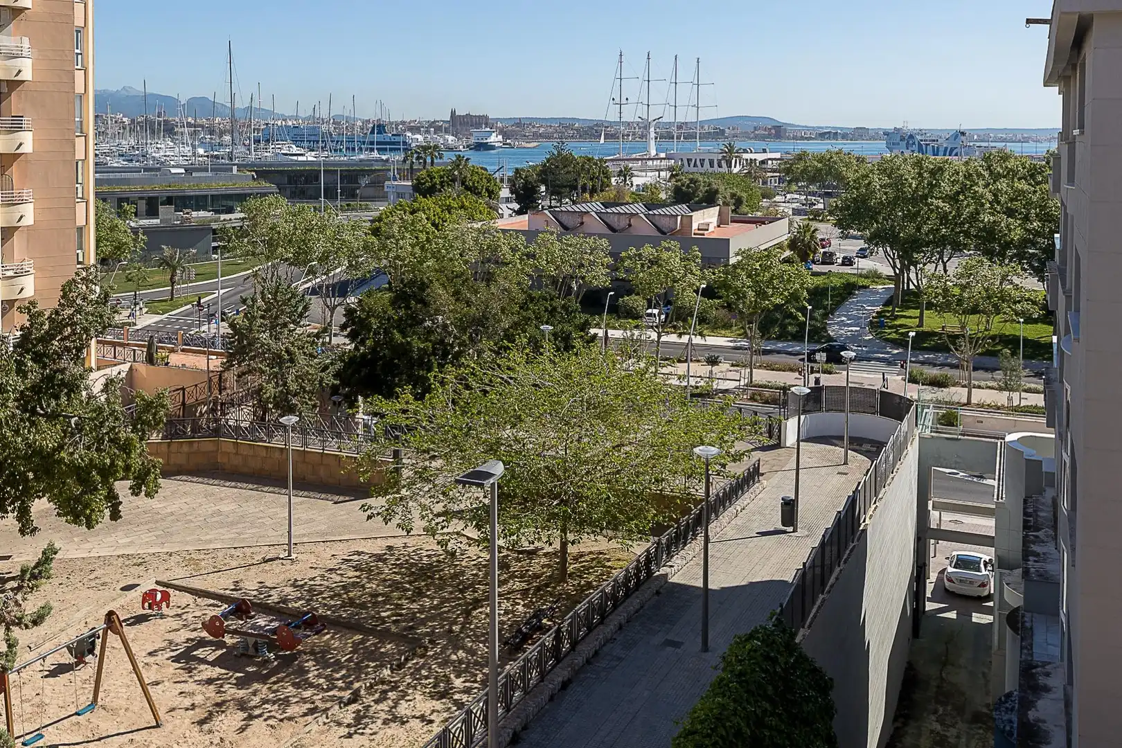 Vista exterior de Àtic en venda en  Palma de Mallorca amb Aire condicionat, Terrassa i Traster
