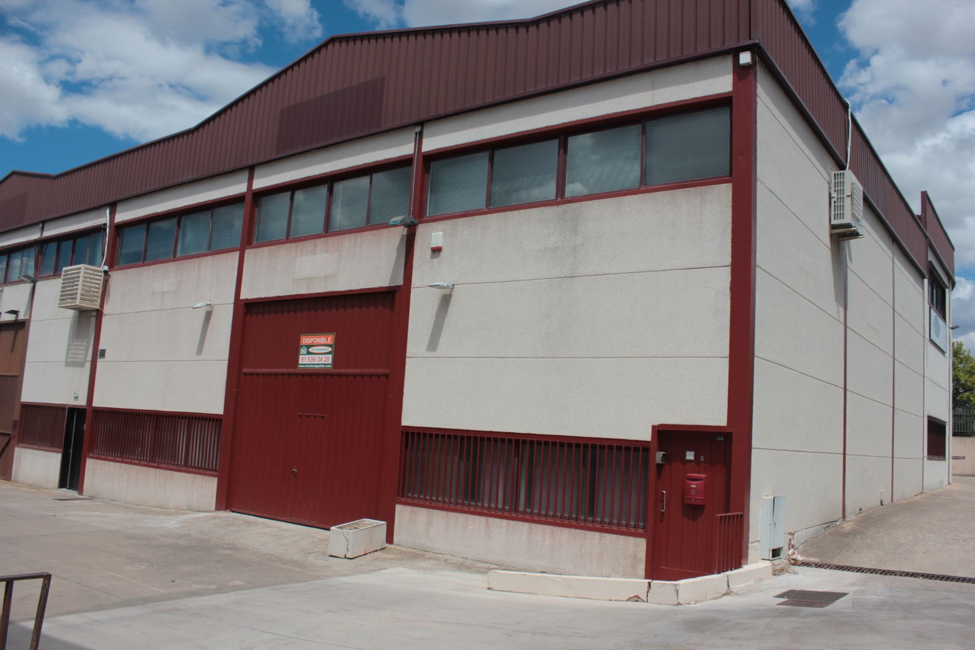 Nave industrial en venta en Calle Carreteros, 1, Urbanización Este - Montepríncipe