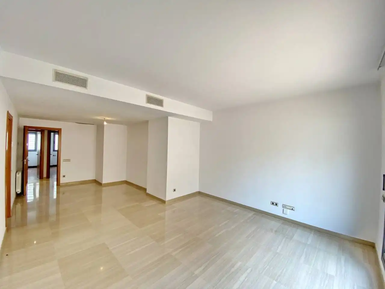 Sala d'estar de Pis en venda en Terrassa amb Aire condicionat, Calefacció i Parquet