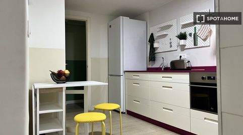 Foto 5 de Piso de alquiler en En Corts - Doctor Waksman, Valencia Capital