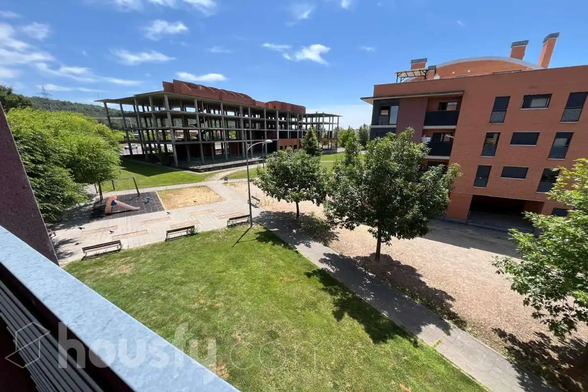 Wohnung zur Miete in Laura de los Ríos, Las Eras de Renueva