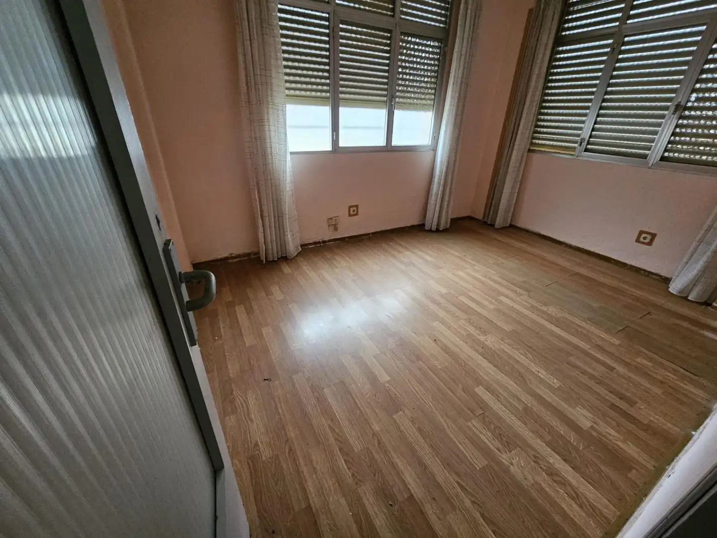 Local comercial en alquiler en Avenida BONDAD 6, imagen 6