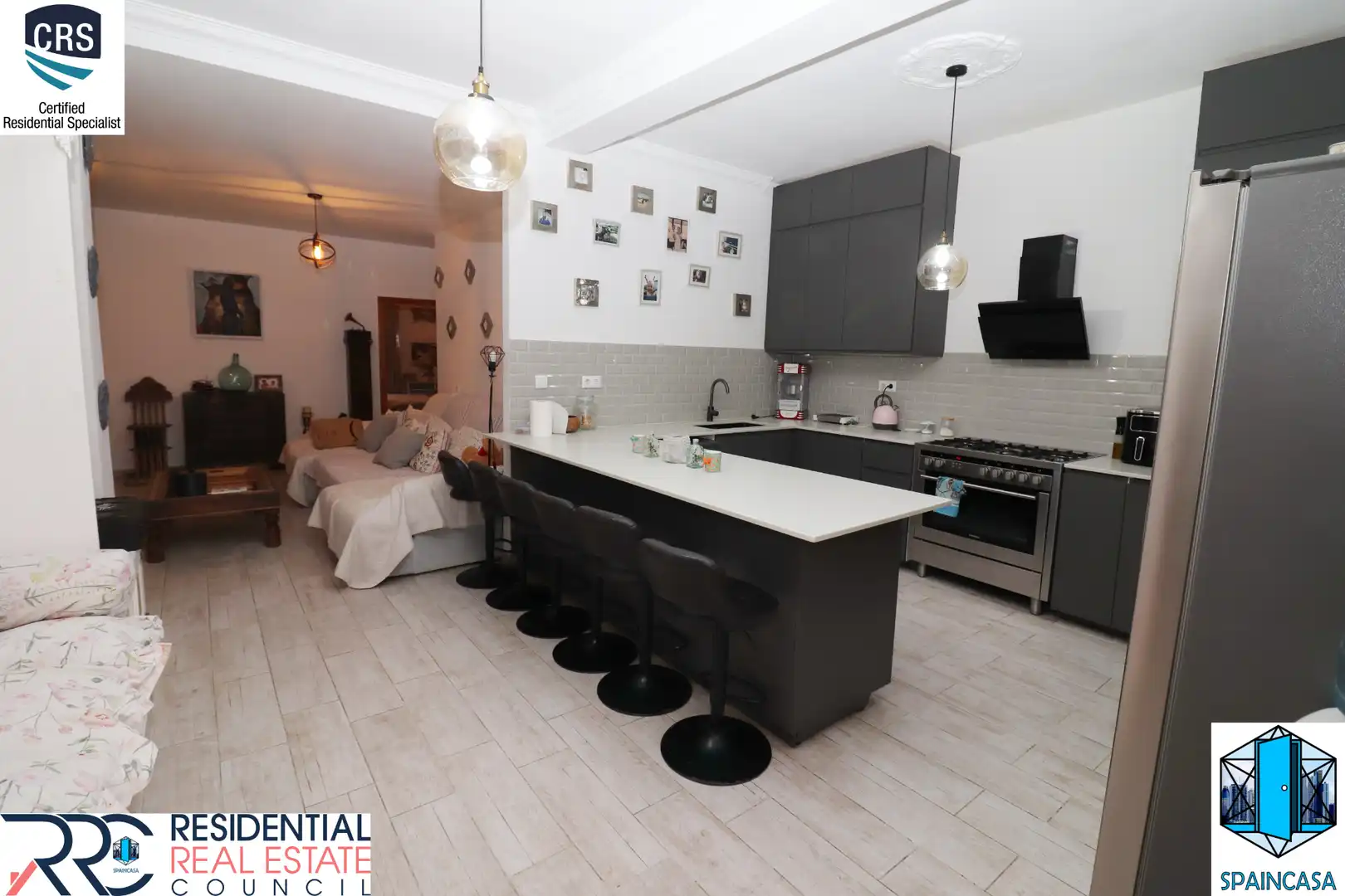 Flat with terrace for sale in Calle Feria 23, imagen 2
