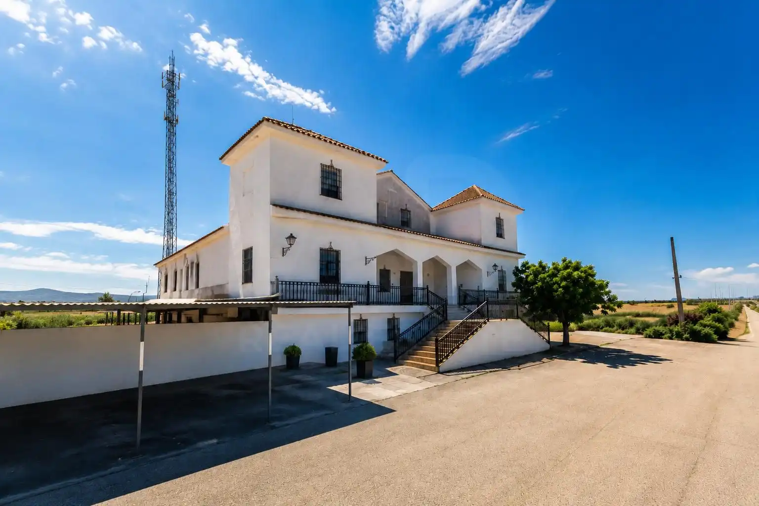 Vista exterior de Finca rústica en venda en Ocaña amb Aire condicionat i Terrassa