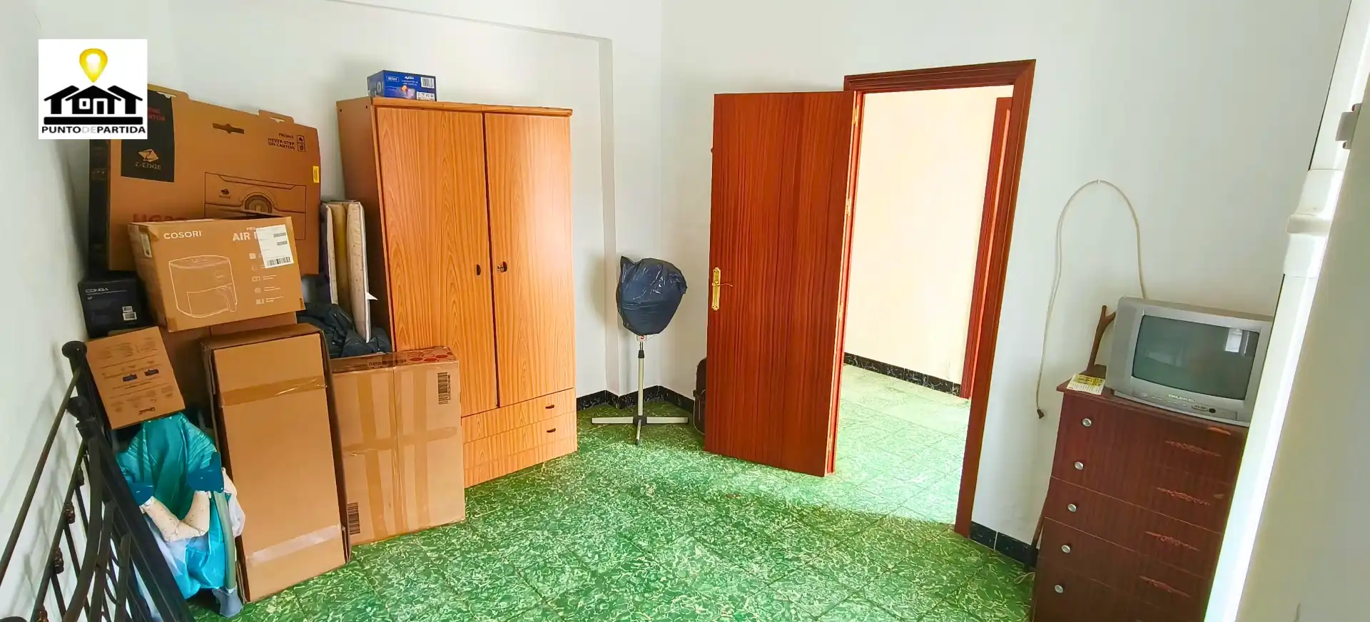 Dormitori de Casa o xalet en venda en La Palma del Condado amb Traster, Moblat i TV