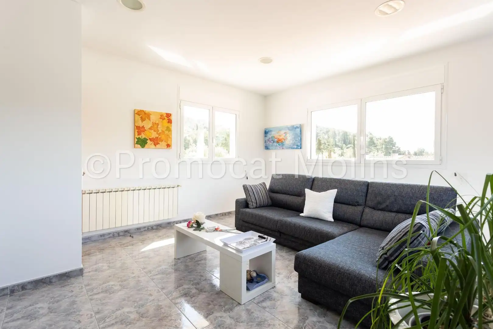 Sala de estar de Casa o chalet en venta en La Palma de Cervelló con Calefacción, Jardín privado y Terraza