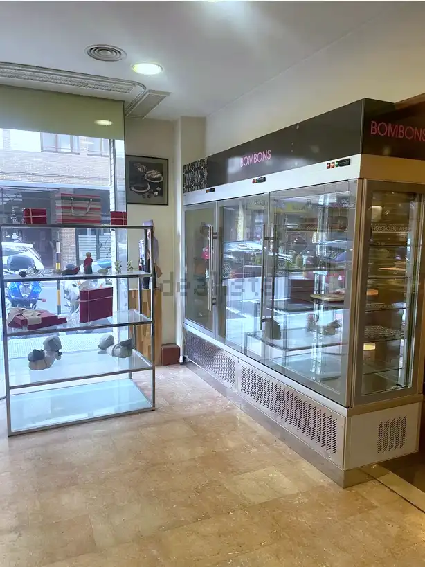Business premises for transfer in Ponent, imagen 11