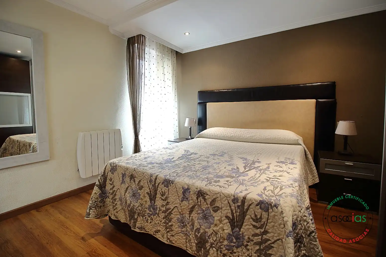 Piso en venta en Gijón - C/ Sol, Perchera