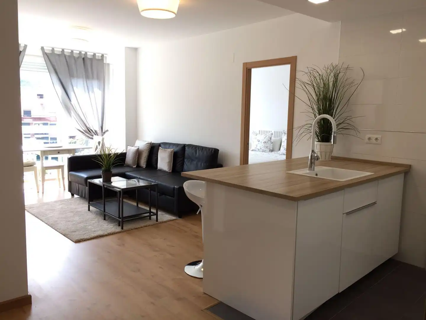 Flat with pool for sale in Barrio la Somadilla 28, imagen 5