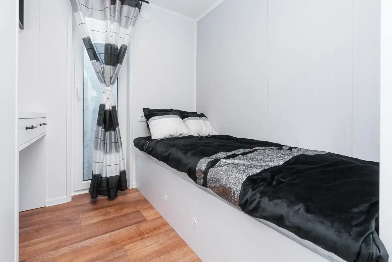 Dormitori de Apartament en venda en  Madrid Capital amb Aire condicionat
