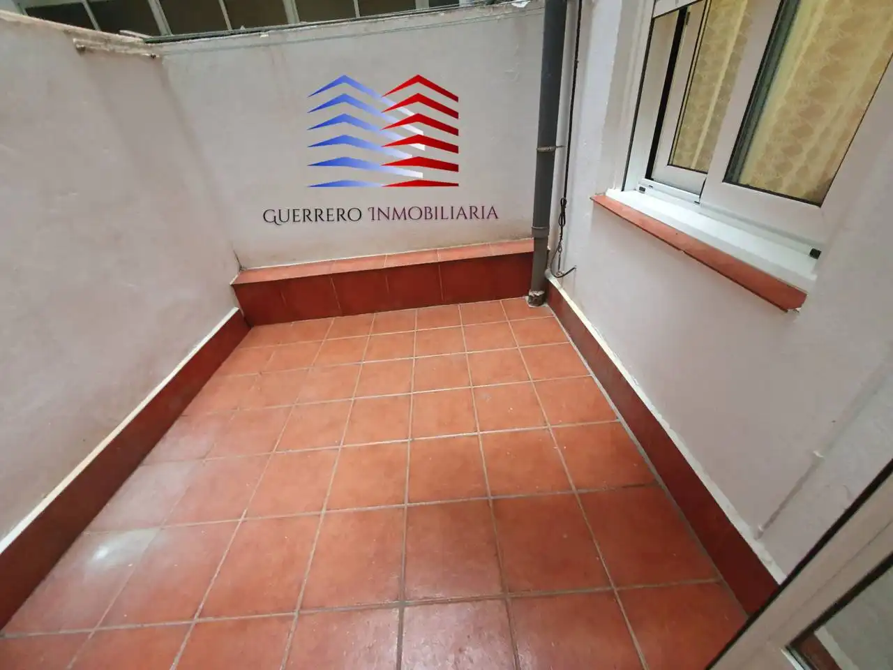 Vista exterior de Pis de lloguer en Ourense Capital  amb Calefacció, Terrassa i Moblat