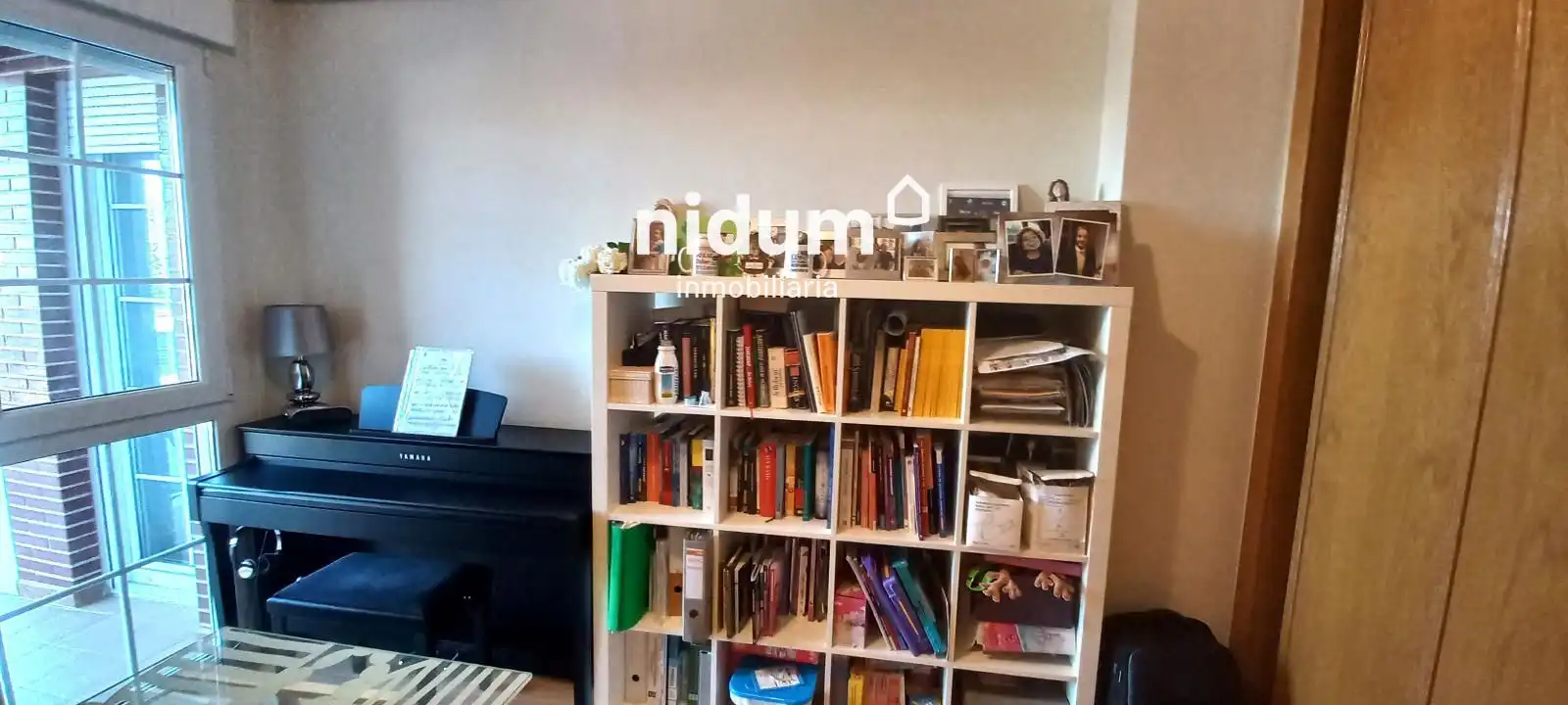 Sala de estar de Piso en venta en Xàtiva con Calefacción, Parquet y Terraza