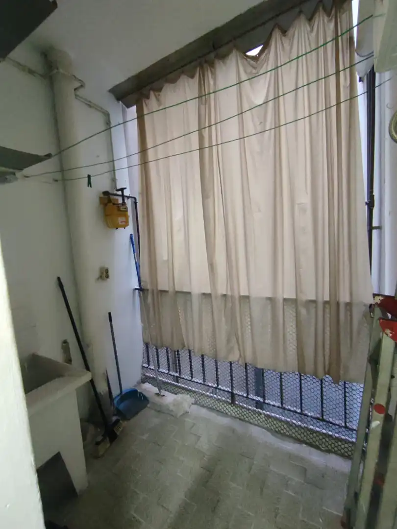 Terraza de Piso en venta en L'Hospitalet de Llobregat con Balcón