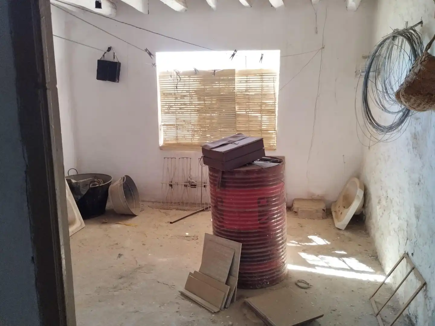 Casa rústica amb terrassa en venda a Calle CEMENTERIO, imagen 63