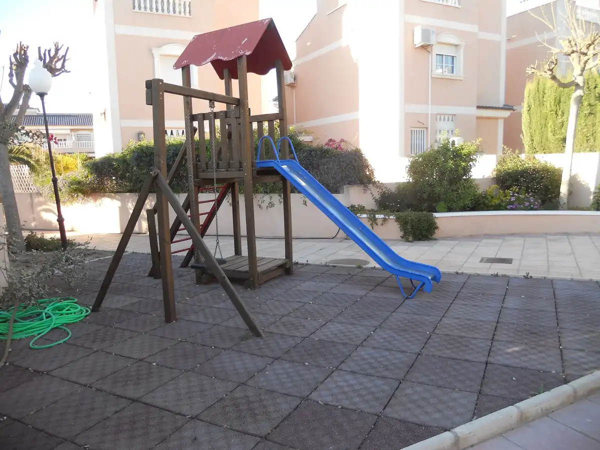 Adossat amb terrassa en venda a Avenida de Finlandia 7, imagen 29