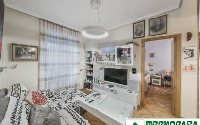 Bedroom of Flat for sale in  Madrid Capital  with Air Conditioner, Heating and Parquet flooring