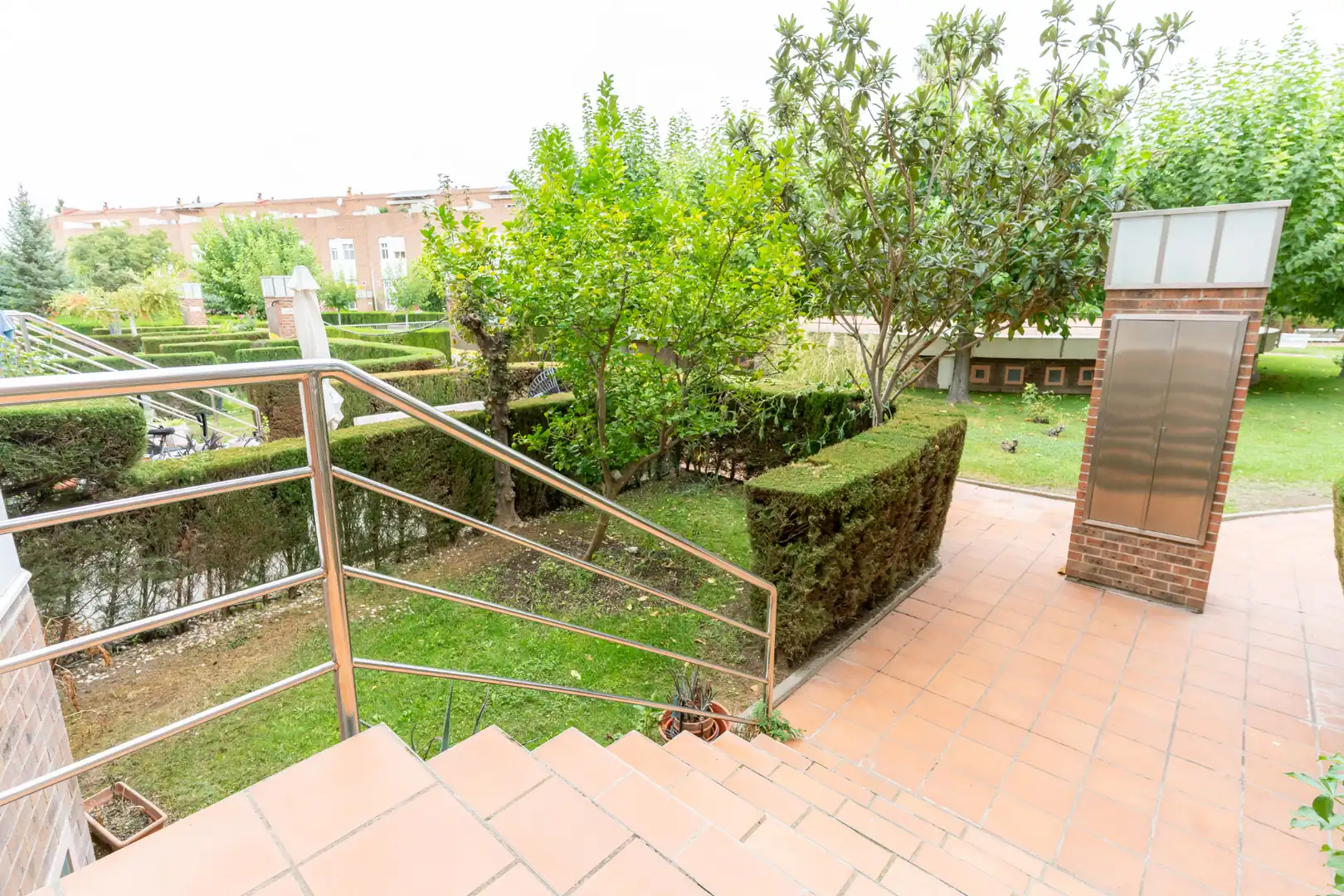 Maison mitoyenne avec balcon à vendre à Miralbueno, imagen 2