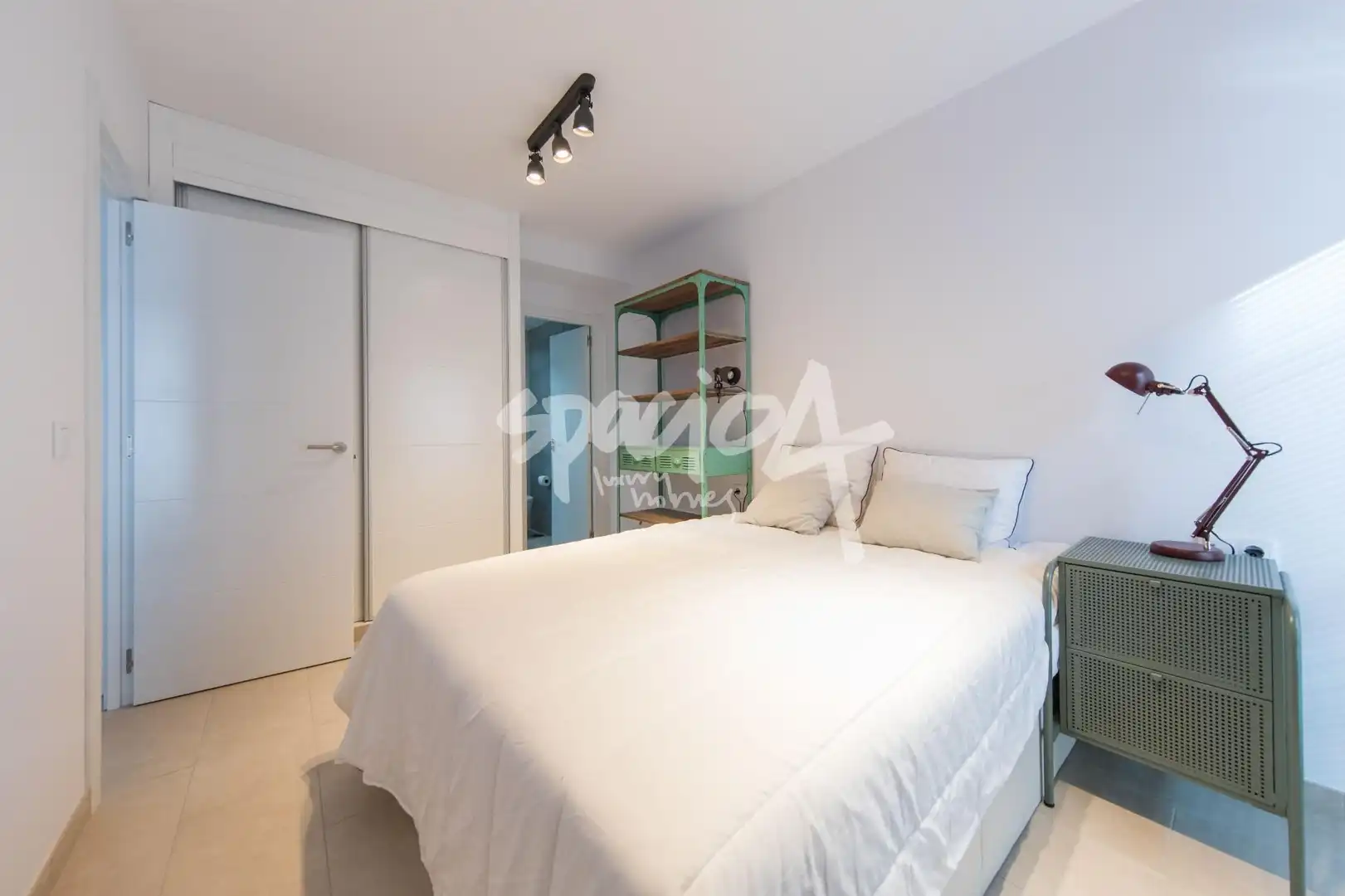 Habitación de Apartamento de alquiler en Villanueva de la Cañada con Amueblado