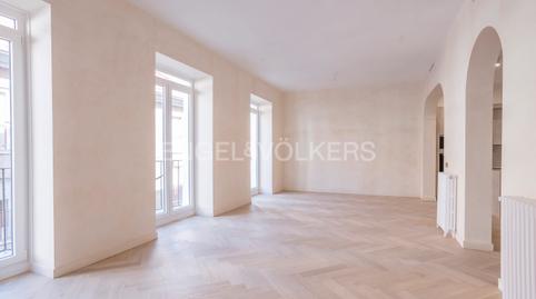 Foto 2 de Piso en venta en Universidad - Malasaña,  Madrid Capital