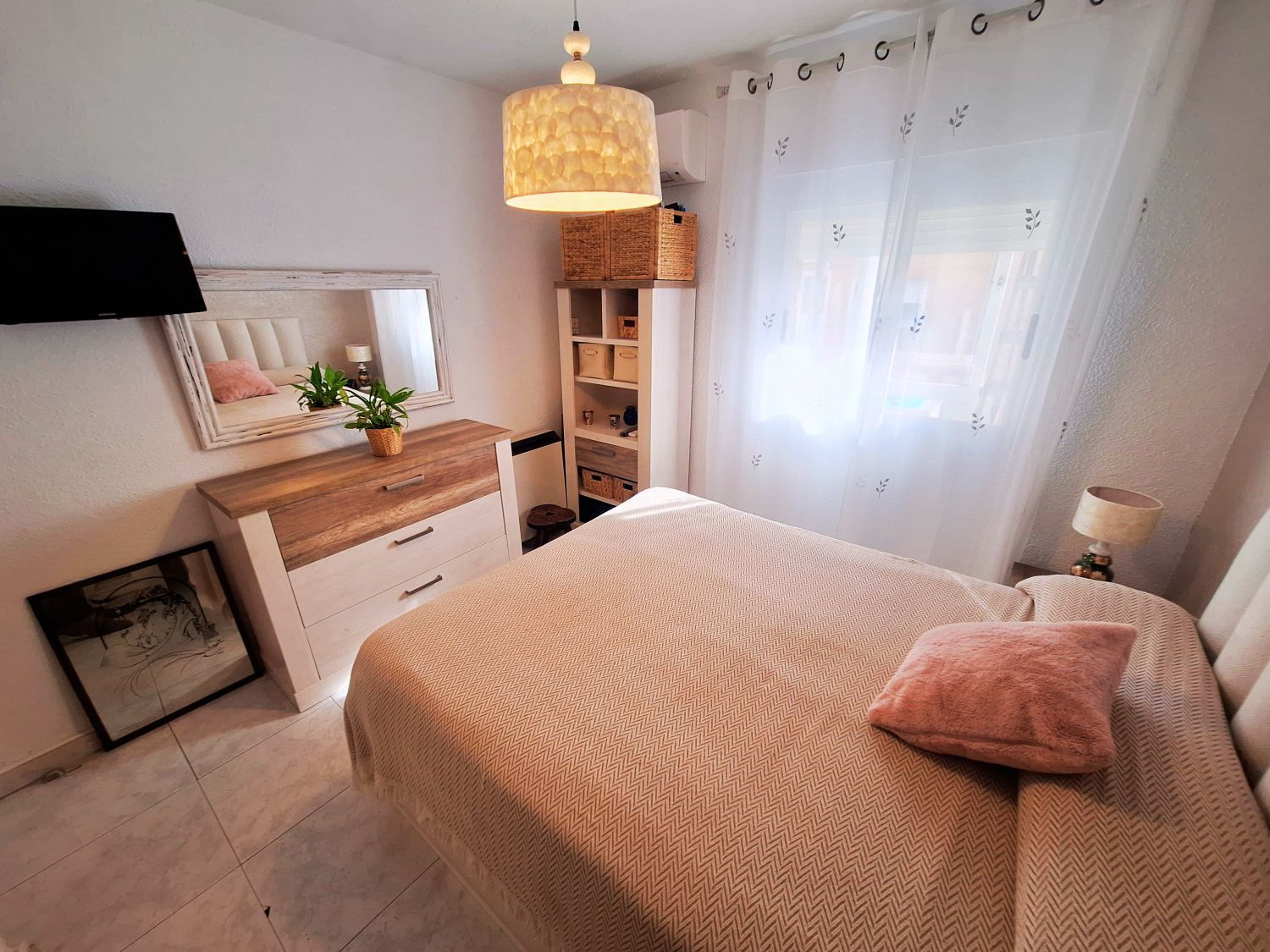 Bedroom of Flat for sale in  Madrid Capital  with Air Conditioner, Heating and Terrace