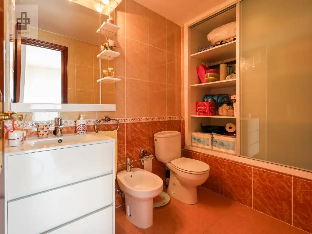 Badezimmer von Wohnung zum Verkauf in El Vendrell