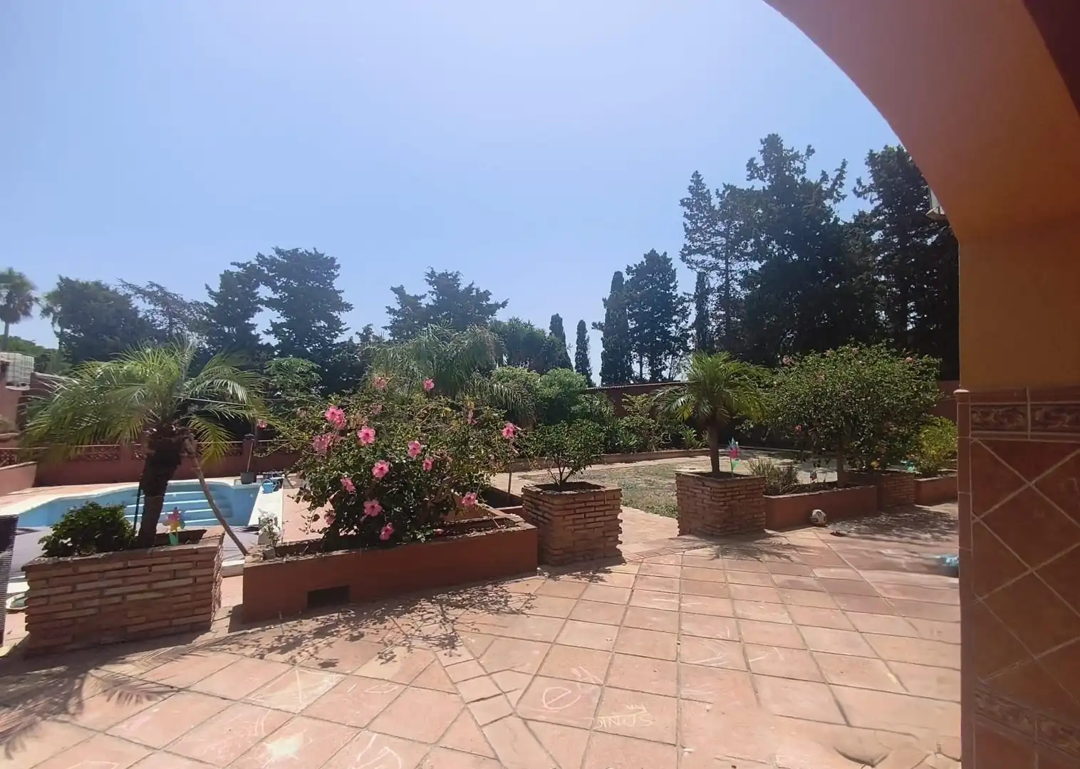 Jardí de Casa o xalet en venda en La Línea de la Concepción amb Jardí privat i Piscina