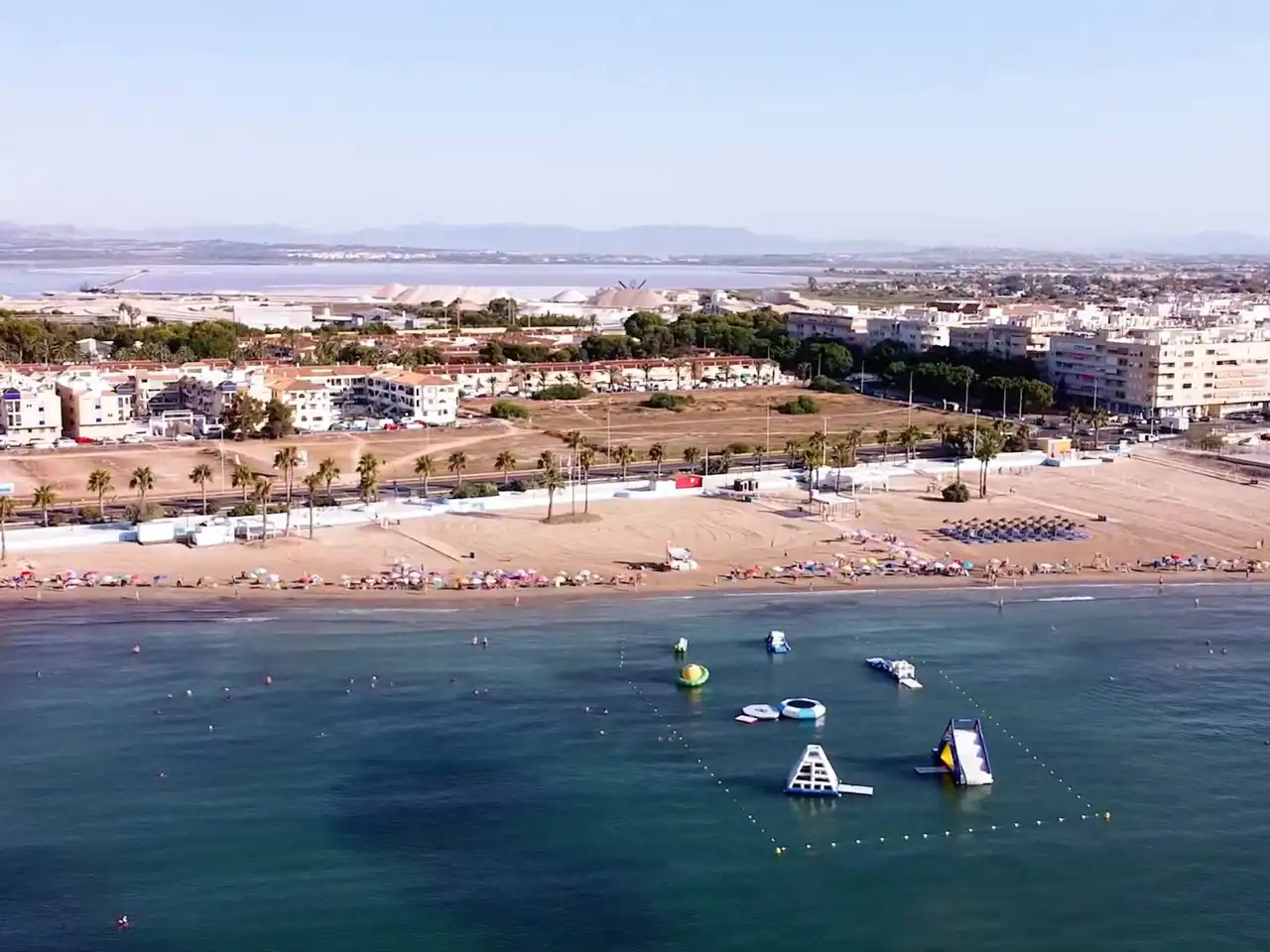 Vista exterior de Pis en venda en Torrevieja amb Aire condicionat, Calefacció i Terrassa