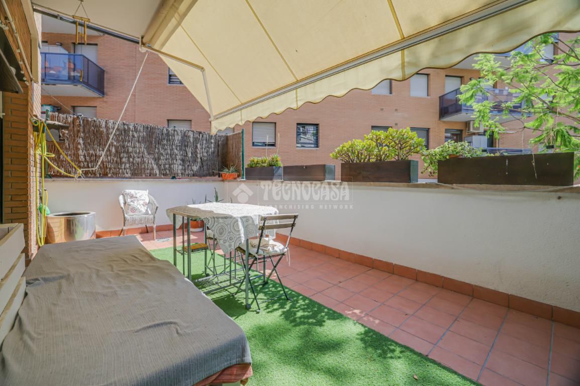 Terrassa de Pis en venda en Ripollet amb Aire condicionat, Terrassa i Piscina comunitària