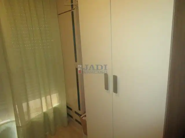 Habitación de Piso en venta en Valdepeñas con Aire acondicionado, Calefacción y Terraza