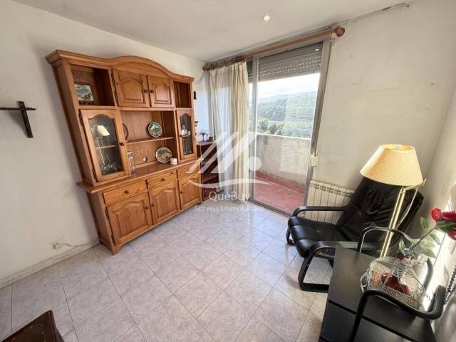 Casa-chalet en Venta en Vimbodí i Poblet