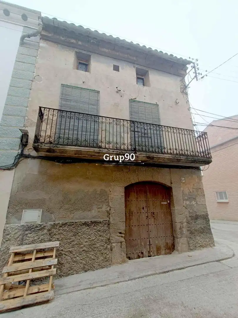 Vista exterior de Casa o xalet en venda en Sunyer amb Calefacció, Terrassa i Traster