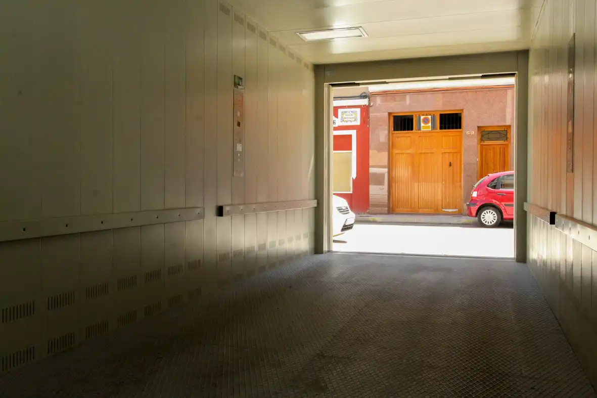 Parkplatz mit Aufzug zum Verkauf in Josep Pau Margantoni, imagen 7