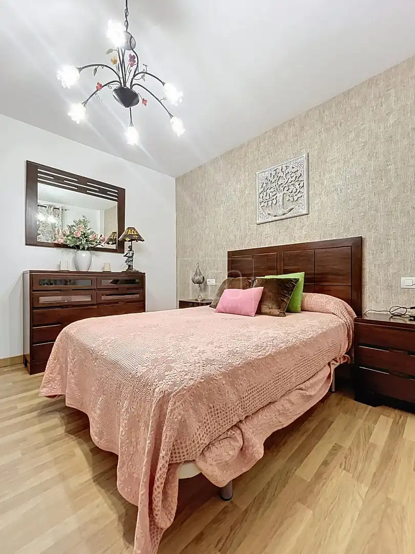 Habitación de Casa o chalet en venta en Vegas del Genil con Aire acondicionado, Jardín privado y Terraza